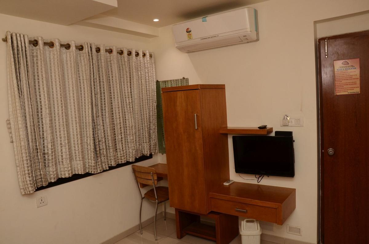 Good Stay Surat Exterior foto