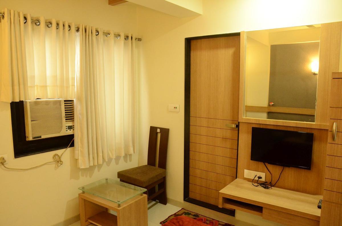 Good Stay Surat Exterior foto
