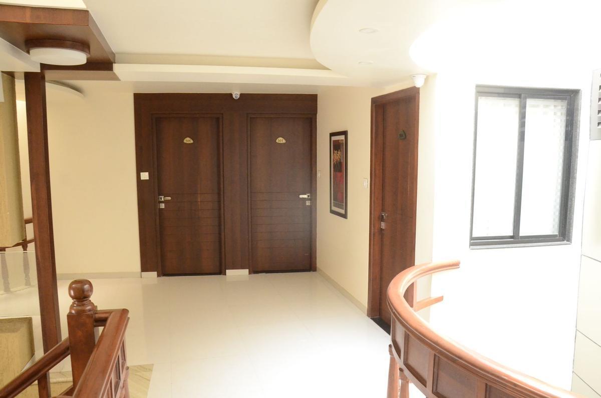 Good Stay Surat Exterior foto